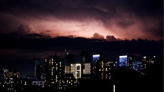 北京暴雨沃尔沃车被困2人不治离世(图视频)