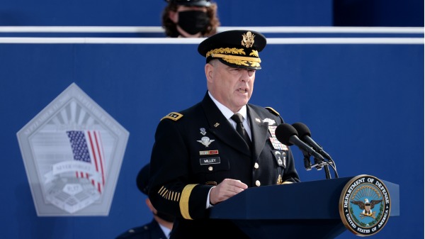2021年9月11日，美军参谋长联席会议主席米利出席911二十周年纪念活动。（图片来源：Win McNamee/Getty Images）