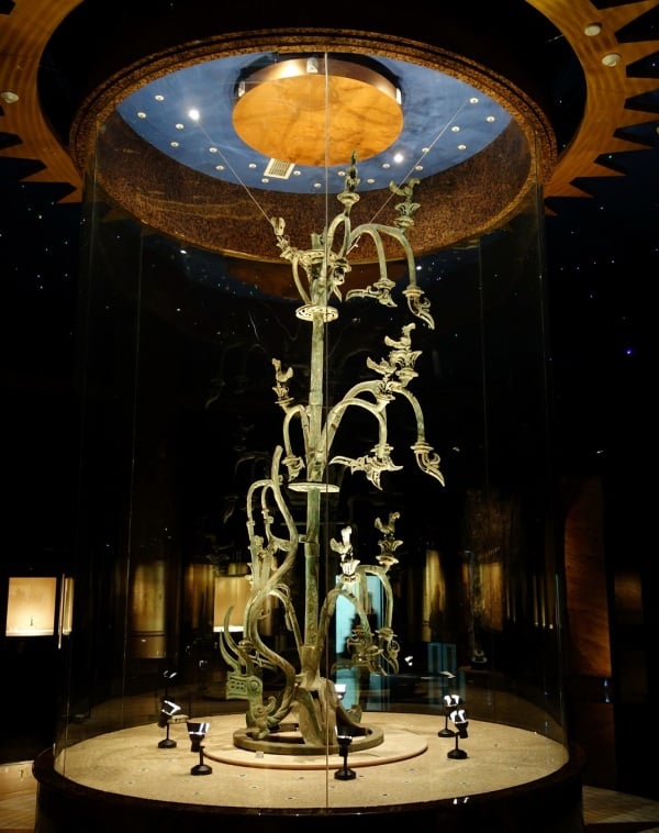 Ⅰ號大型青銅神樹，是首批禁止出國展覽文物之一。