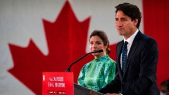 加拿大选举特鲁多连任但未能控制议会(图)