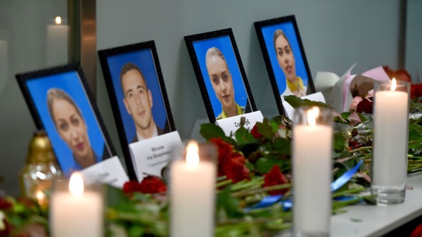 烏克蘭客機墜毀加國留學生墜機前發詭異推特引遐想