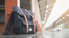 离家的小孩(组图)