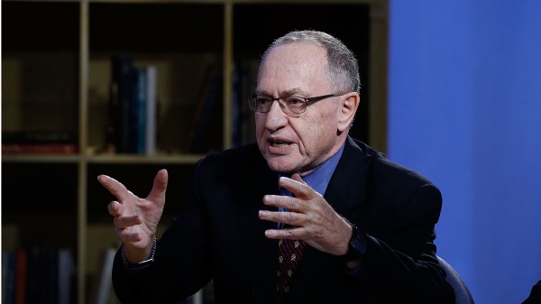 哈佛大學著名法學教授艾倫．德肖維茲（Alan Dershowitz）。（圖片來源：John Lamparski/Getty Images）