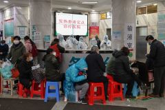 千里孤墳無處話淒涼(圖)
