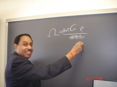 时空旅行将成真美学者着手打造时光机(图)