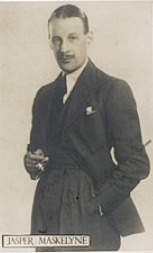 二战期间英国的著名魔术师——贾斯帕・马斯基林。