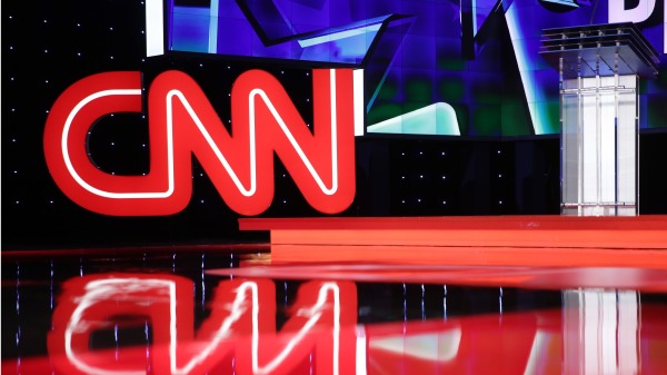 美國保守派媒體「The National Pulse」近日披露，美國知名媒體CNN的多名前記者和主播都在為中共官媒中國環球電視網（CGTN）效力