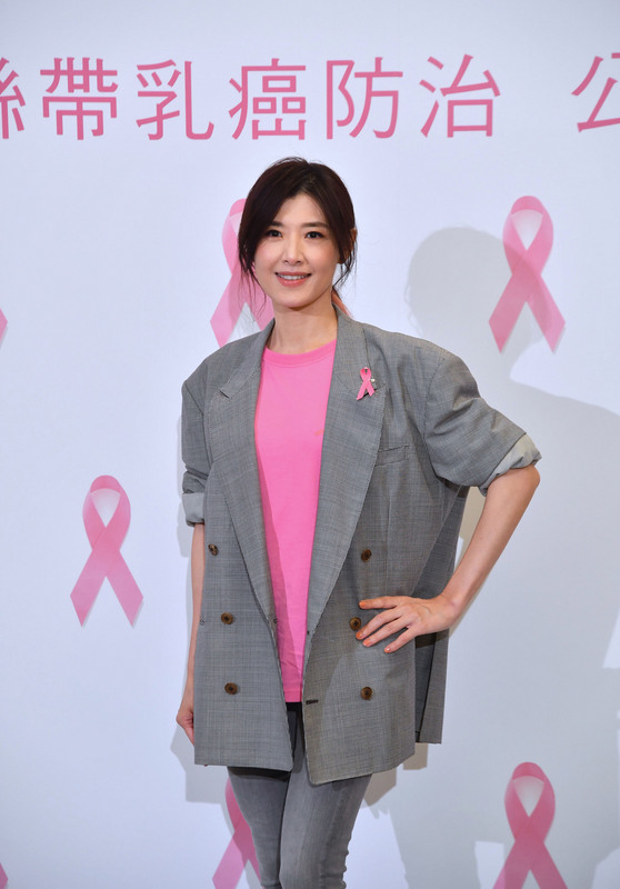 歌手蘇慧倫呼籲民眾，乳癌是全球女性罹患的4大癌症之一，也有病例年輕化趨勢，提醒大眾注意每月自我檢查