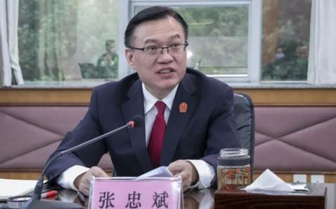 10月19日下午，湖北省高级法院党组成员、副院长张忠斌在办公室内自杀身亡。（图片来源：网络）