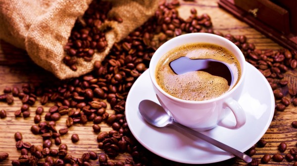 一杯咖啡的多酚含量是綠茶的兩倍。