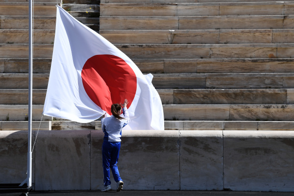 日本也出拳了 拟2021年起严审留学生签证