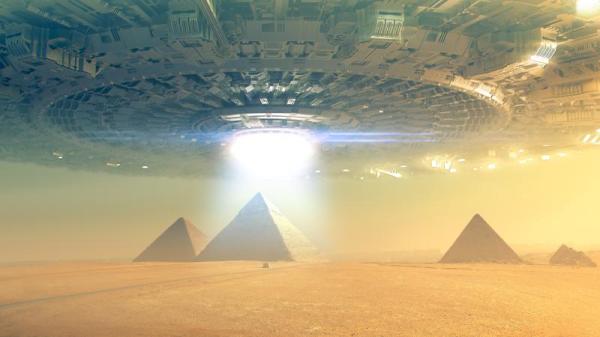 一些現代人都無法理解的神奇特性，以至於人們認為金字塔代表的乃是外星文明的產物。