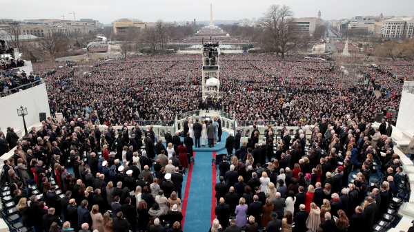 2017年1月20日，川普和家庭成员们在总统宣誓就职典礼上。