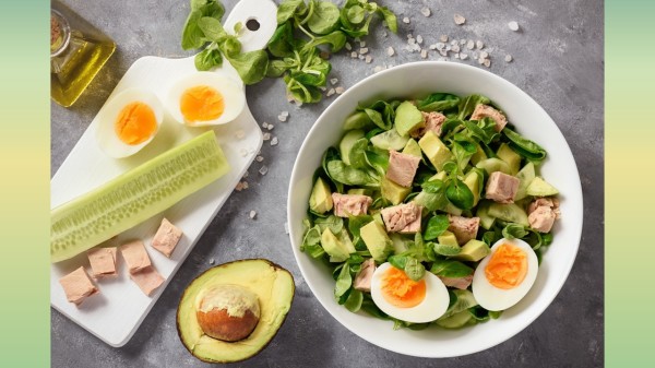 鸡蛋白中含有多种健康蛋白质，而且比其他来源蛋白质含磷量更低。