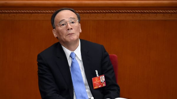 王岐山的未来命运如何？预测三种可能性(图)