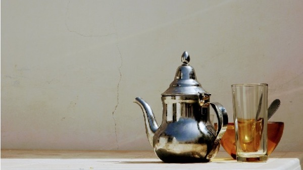 茶杯 热水壶