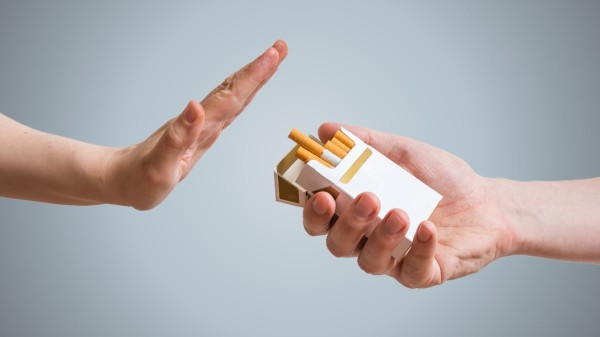 香烟 吸烟 健康 戒烟 黑名单 吸烟有害健康