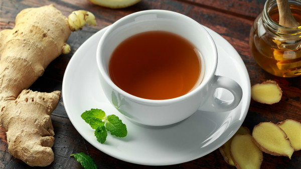 红糖姜茶，具有补血、排毒养颜的功效。