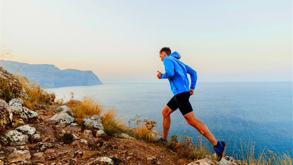 平時適度運動，可增強自身免疫力。