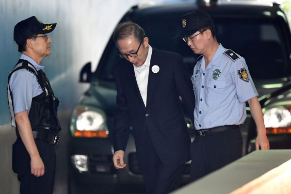 2018年9月6日，韓國前總統李明博到首爾法庭接受審判。