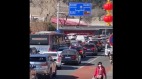 不敢置信：疫情嚴峻時刻北京香山竟現出遊車潮(圖)