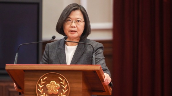 中華民國總統蔡英文宣布將捐1000萬片口罩。美國國務院表示，台灣是患難時候的「真朋友」；歐盟執委會主席也首度公開感謝台灣。資料照。