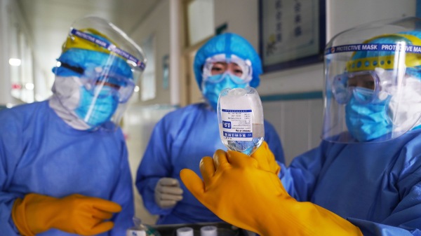 大陆康希诺生物与北京生物工程研究所发表疫苗测试状况，但是医学专家从各方面质疑，更建议直接放弃该疫苗的研发工作。图文无关。