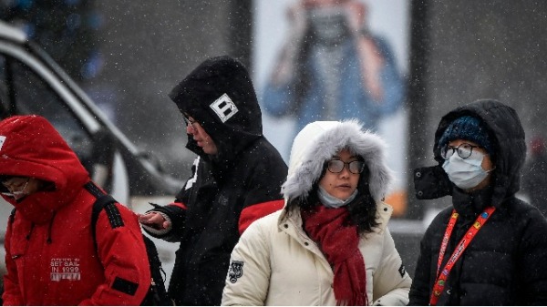 2020年1月29日，俄羅斯街頭戴著醫用口罩的中國遊客