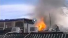 北京雨兒胡同突發火災現場濃煙滾滾(視頻圖)