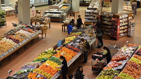 加國疫情嚴峻超市巨頭Loblaw承諾：不漲價也不斷貨