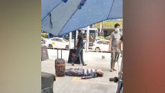 武漢死者家屬領骨灰官方承諾不張揚得3000塊(組圖)
