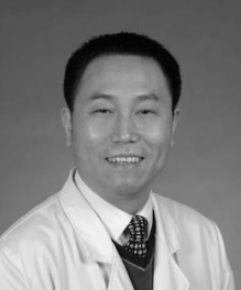 25天死3醫生：與李文亮同科室眼科副主任因肺炎去世