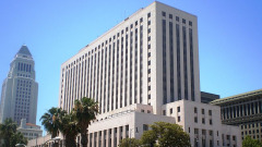 北京慌了对它引发病毒大流行的诉讼猛增(图)