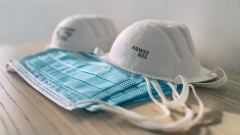 他惊爆中共本质10亿口罩向法换华为订单(图)