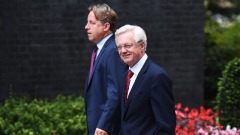 英国政要敦促政府阻止中共控制芯片公司(图)