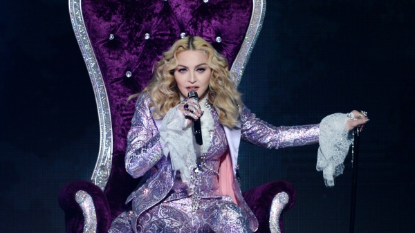 美国流行歌手玛丹娜（Madonna）5月1日自爆验出武汉肺炎抗体。