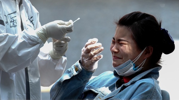 北京市民接受核酸檢測