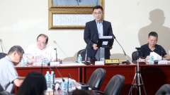 国民党将改选主席张亚中批认钱不认人(图)