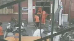 曾在武漢發生的震驚一幕如今在北京又上演了(組圖)
