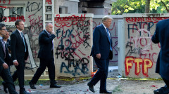 全美暴乱谁在趁火打劫(图)