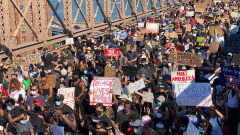 美医生：病毒病例激增与开放无关与2关键因素有关(图)