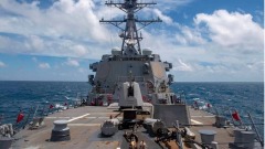 美驅逐艦高調穿越台海向中國釋出前所未有訊號(圖)