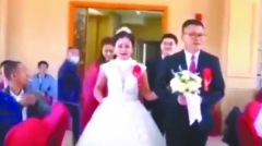 强迫汉化抖音广告片鼓吹新疆维女快嫁汉人(图)