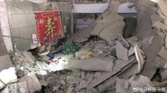 山西餐厅倒塌惊动中央揭曾扩建五六次疑豆腐渣工程(组图)