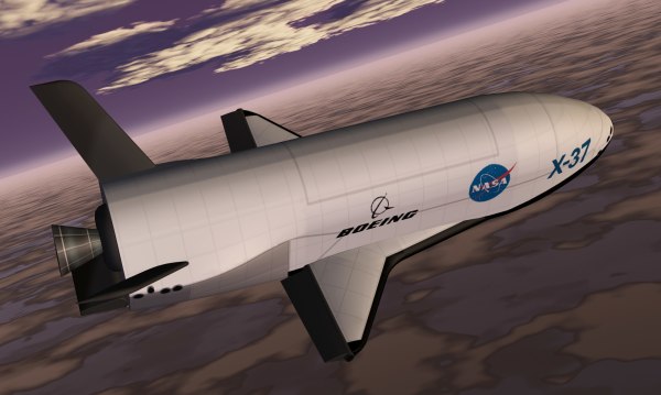 1999年繪製的X-37太空梭示意圖