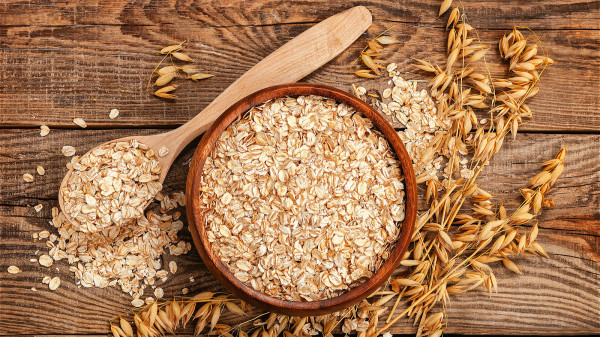 燕麥維生素B1含量高，在營養上可搭配米飯食用更適合。