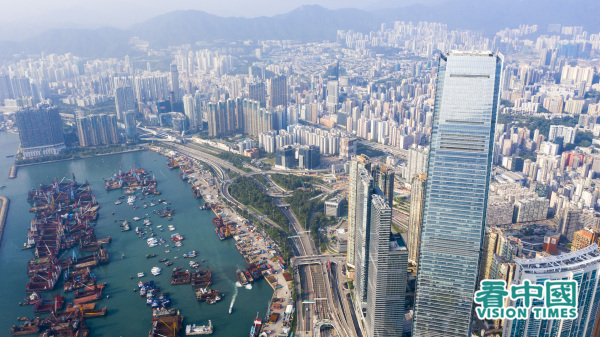 圖為高空俯瞰香港中環區。（攝影：龐大衛/看中國）