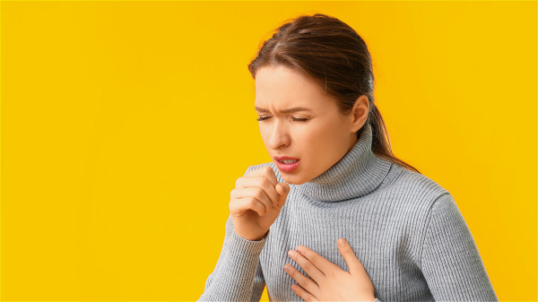 咳嗽總是不好，排除了感冒等常見原因，要去排查癌症。