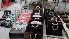 大陆涉案过亿山寨包曝光假LV竟能扫出官网链接(图)