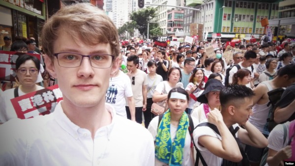 2019年6月9日，德國90後穆達偉（David Missal）和上百萬港人一道走在「守護香港反送中」大遊行的隊伍裡。「今日我係香港人，」他在推特上寫道。